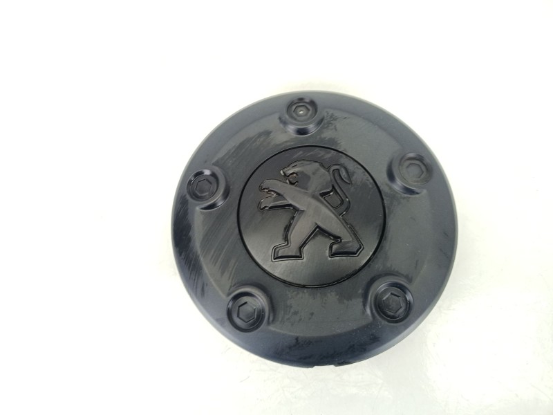 Recambio de tapacubos para peugeot traveller autobús (v_) 1.5 bluehdi 120 referencia OEM IAM 9677413577  