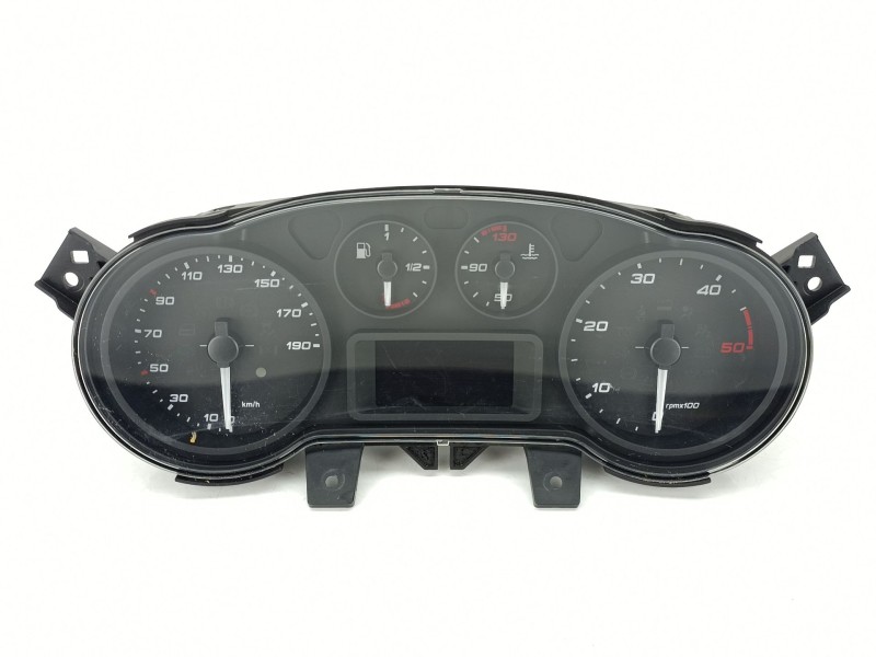 Recambio de cuadro instrumentos para iveco daily vi furgoneta 33s16, 35s16, 35c16, 40c16, 50c16 referencia OEM IAM 580302417  