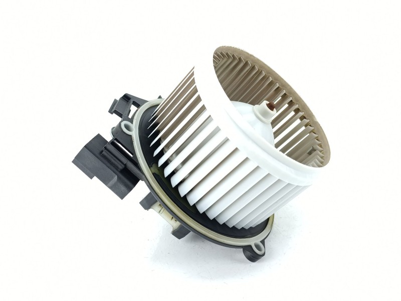 Recambio de ventilador calefaccion para iveco daily vi furgoneta 33s16, 35s16, 35c16, 40c16, 50c16 referencia OEM IAM 5S9030000 