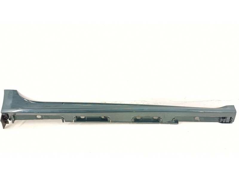 Recambio de faldon lateral para toyota yaris (_p21_, _pa1_, _ph1_) 1.5 hybrid (mxph10) referencia OEM IAM 758510D100  