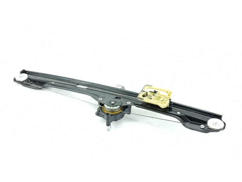 Recambio de elevalunas delantero izquierdo para iveco daily vi furgoneta 33s16, 35s16, 35c16, 40c16, 50c16 referencia OEM IAM 58