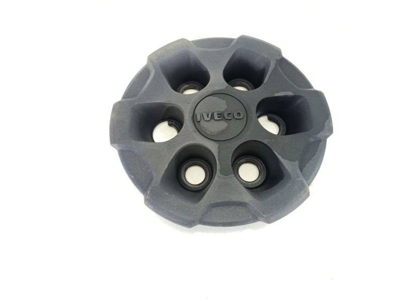 Recambio de tapacubos para iveco daily vi caja/chasis 33s15, 35s15, 35c15 referencia OEM IAM 5801804147  