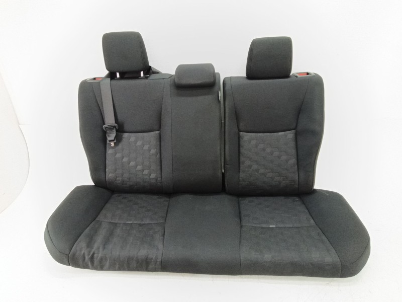Recambio de asiento trasero para toyota yaris (_p21_, _pa1_, _ph1_) 1.5 hybrid (mxph10) referencia OEM IAM 710750U750C0  