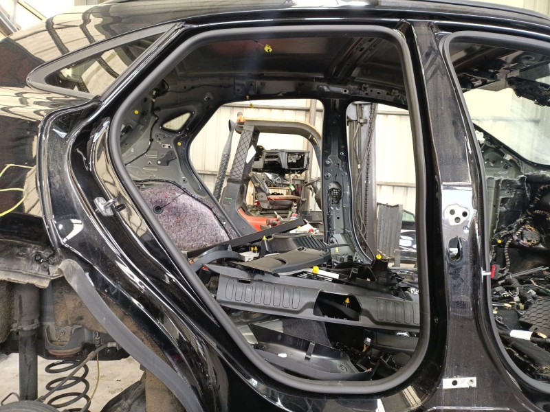 Recambio de gomas contorno puerta para ford puma (j2k, cf7) 1.0 ecoboost referencia OEM IAM   