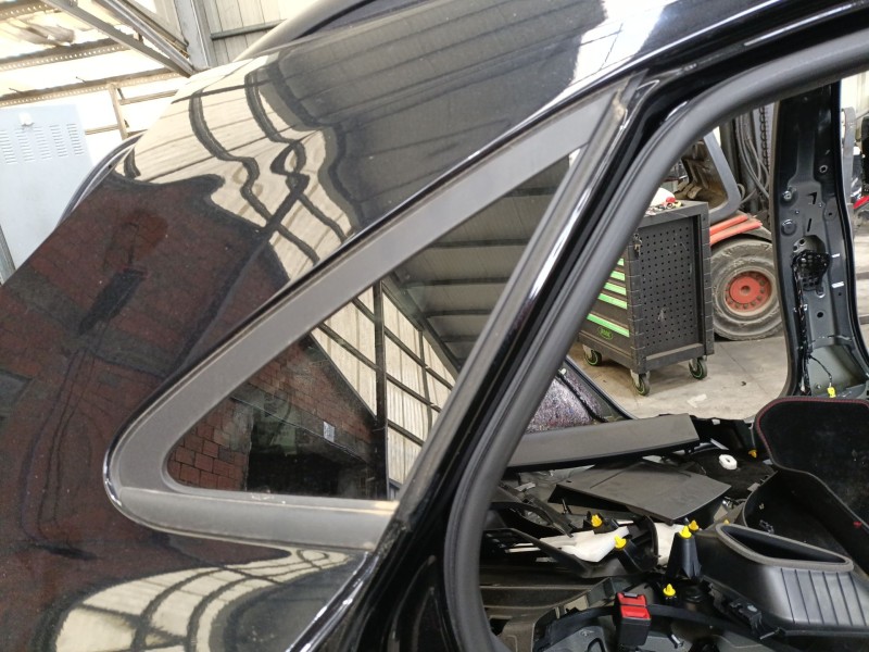 Recambio de luna custodia trasera derecha para ford puma (j2k, cf7) 1.0 ecoboost referencia OEM IAM 2420034  