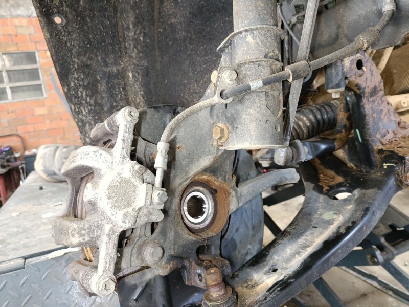 Recambio de mangueta delantera derecha para ford puma (j2k, cf7) 1.0 ecoboost referencia OEM IAM 2413072  