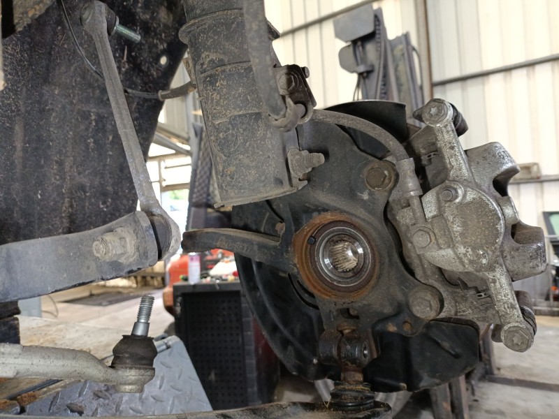 Recambio de mangueta delantera izquierda para ford puma (j2k, cf7) 1.0 ecoboost referencia OEM IAM 2413074  