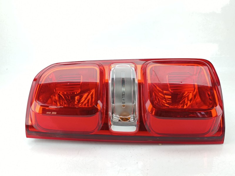 Recambio de piloto trasero izquierdo para fiat scudo furgoneta 1.5 multijet 100 (506) referencia OEM IAM 9808243180  