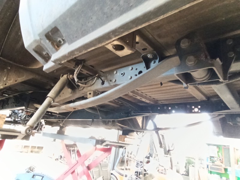 Recambio de ballesta trasera para iveco daily vi furgoneta 33s16, 35s16, 35c16, 40c16, 50c16 referencia OEM IAM 5801526306  