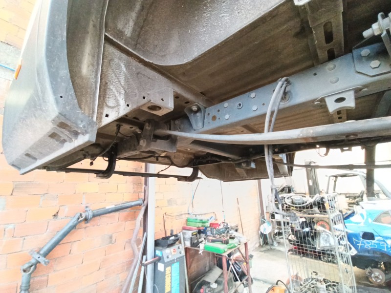 Recambio de ballesta trasera para iveco daily vi furgoneta 33s16, 35s16, 35c16, 40c16, 50c16 referencia OEM IAM 5801526306  