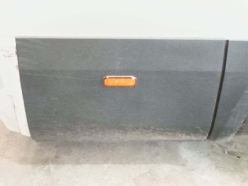Recambio de moldura para iveco daily vi furgoneta 33s16, 35s16, 35c16, 40c16, 50c16 referencia OEM IAM   