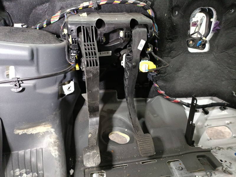 Recambio de pedal embrague para citroën jumper iii furgoneta 2.2 bluehdi 140 referencia OEM IAM 2127Y4  