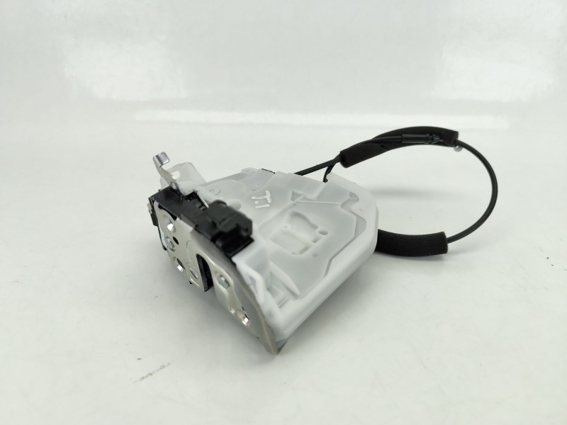 Recambio de cerradura puerta trasera izquierda para nissan qashqai iii (j12) 1.3 dig-t referencia OEM IAM 825016UA0A  