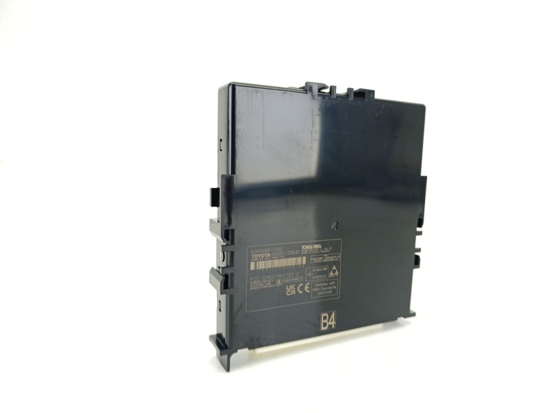 Recambio de modulo electronico para toyota yaris (_p21_, _pa1_, _ph1_) 1.5 hybrid (mxph10) referencia OEM IAM 899900D540  