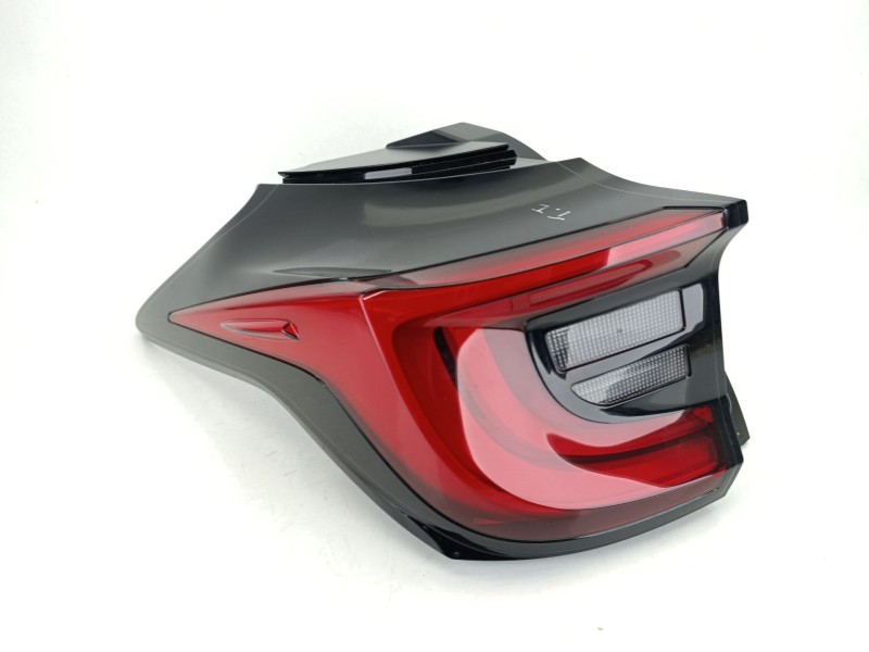 Recambio de piloto trasero izquierdo para toyota yaris (_p21_, _pa1_, _ph1_) 1.5 hybrid (mxph10) referencia OEM IAM 81561K0040  