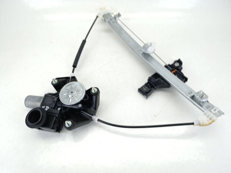 Recambio de elevalunas trasero derecho para toyota yaris (_p21_, _pa1_, _ph1_) 1.5 hybrid (mxph10) referencia OEM IAM 69830K0010