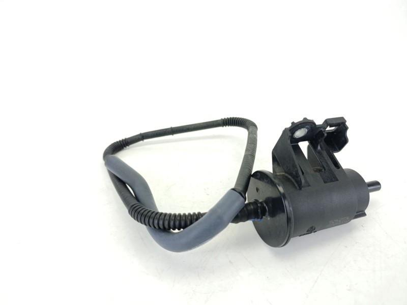 Recambio de filtro carbono activo para toyota yaris (_p21_, _pa1_, _ph1_) 1.5 hybrid (mxph10) referencia OEM IAM 7773052010  
