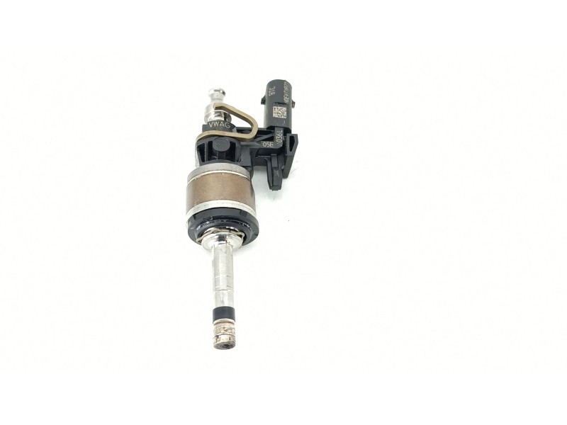 Recambio de inyector para volkswagen golf viii variant (cg5, db5) 1.5 tsi referencia OEM IAM 04E906036AD  