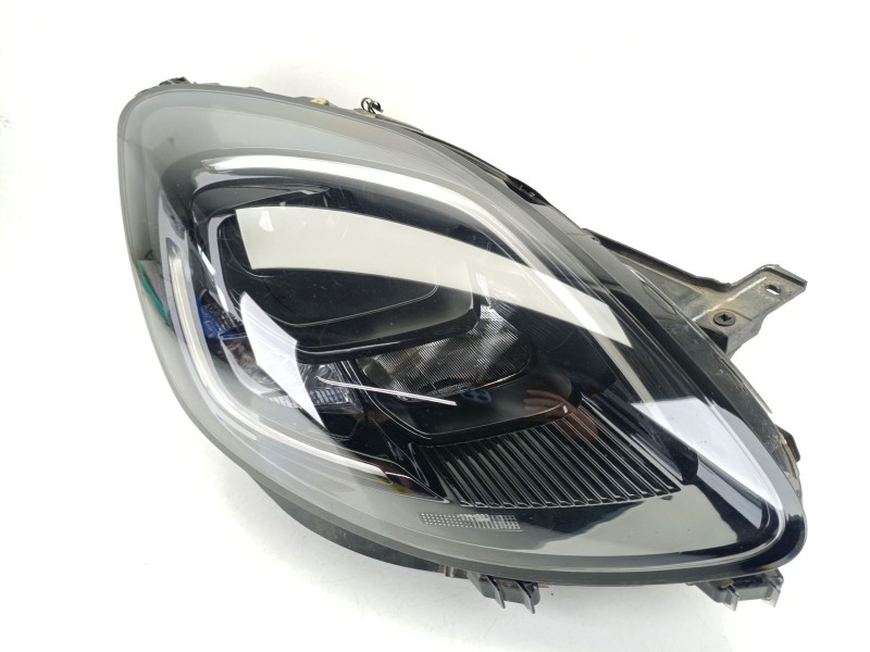 Recambio de faro derecho para ford puma (j2k, cf7) 1.0 ecoboost referencia OEM IAM 2678982  