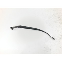 BRAZO LIMPIA DELANTERO DERECHO 8250A587 