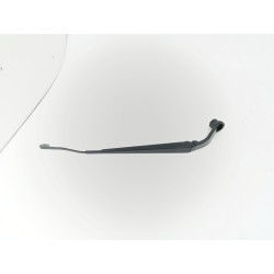 BRAZO LIMPIA DELANTERO IZQUIERDO 8250A586 
