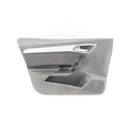 GUARNECIDO PUERTA DELANTERA IZQUIERDA 6F0867011 