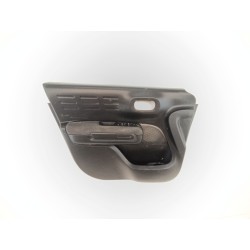 GUARNECIDO PUERTA DELANTERA IZQUIERDA YQ000439ZP 
