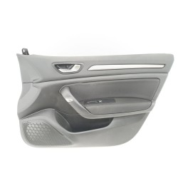 GUARNECIDO PUERTA DELANTERA DERECHA 8090055588R 