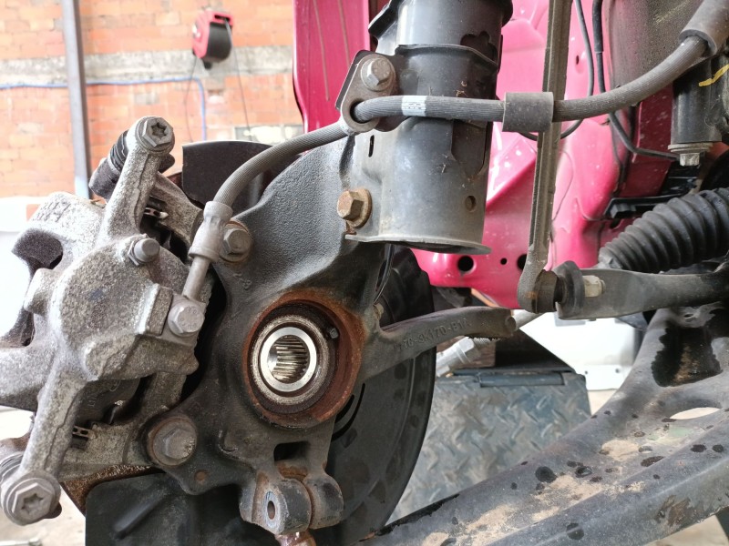 Recambio de mangueta delantera derecha para ford puma (j2k, cf7) 1.0 ecoboost referencia OEM IAM 2413072  