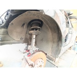 PASO DE RUEDA DELANTERO IZQUIERDO 5H0805969B 