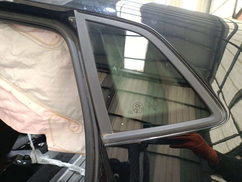 Recambio de luna custodia trasera izquierda para seat ibiza v (kj1, kjg) 1.0 tsi referencia OEM IAM 6F0845299ANVB  