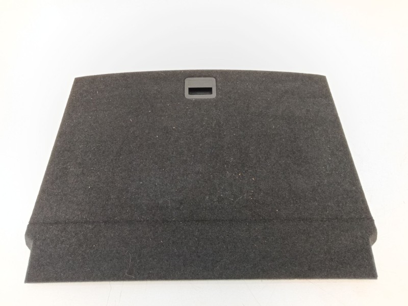 Recambio de tapa maletero para volkswagen golf viii (cd1, da1) 1.0 etsi referencia OEM IAM 5H6858855A  