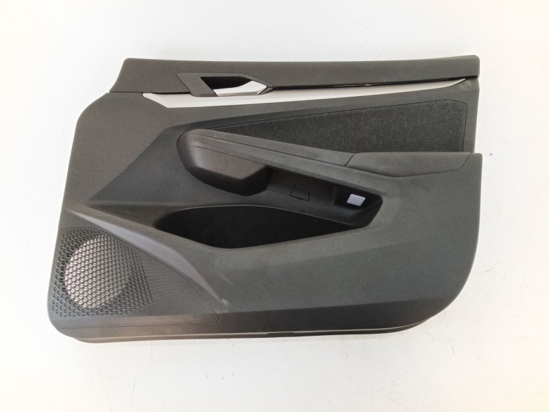 Recambio de guarnecido puerta delantera derecha para volkswagen golf viii (cd1, da1) 1.0 etsi referencia OEM IAM 5H1867010P  