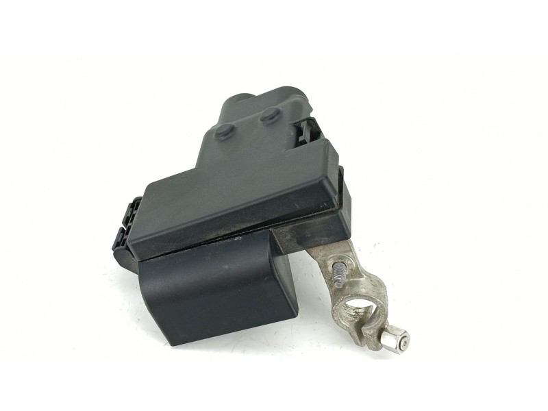 Recambio de caja reles / fusibles para volkswagen golf viii (cd1, da1) 1.0 etsi referencia OEM IAM 5WA937548C  