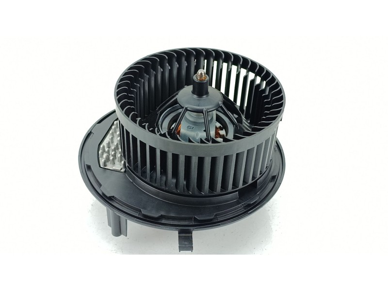 Recambio de motor calefaccion para volkswagen golf viii (cd1, da1) 1.0 etsi referencia OEM IAM 5WB819021A  