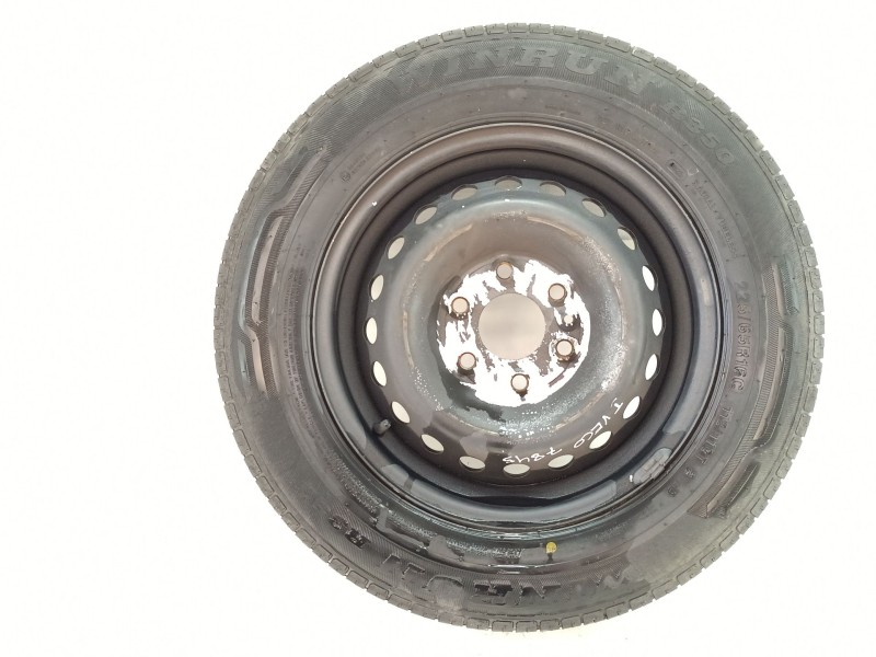 Recambio de llanta para iveco daily vi caja/chasis 33s15, 35s15, 35c15 referencia OEM IAM 5801622004  