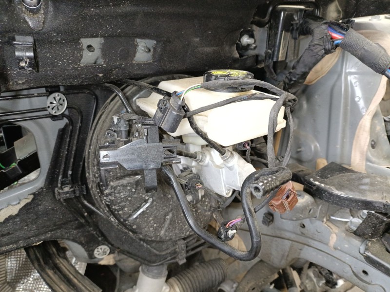 Recambio de servofreno para seat ibiza v (kj1, kjg) 1.0 tsi referencia OEM IAM 2Q1614105R  