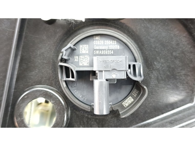 Recambio de elevalunas delantero izquierdo para volkswagen golf viii (cd1, da1) 1.0 etsi referencia OEM IAM 5H0837401J  