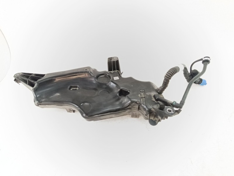 Recambio de deposito adblue para volkswagen golf viii (cd1, da1) 2.0 tdi referencia OEM IAM 5WA131877J  