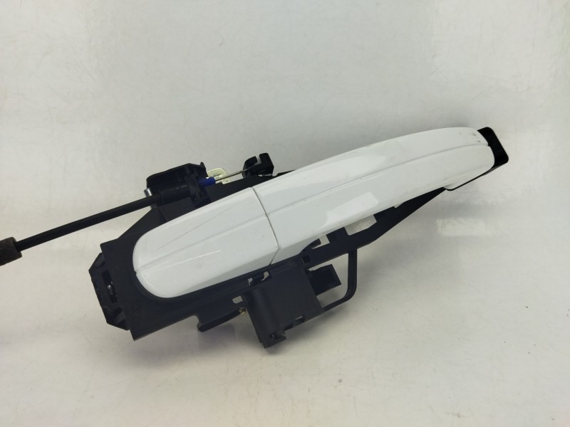 Recambio de maneta exterior delantera derecha para ford focus iii 1.5 tdci referencia OEM IAM BM51A22A36CJ  