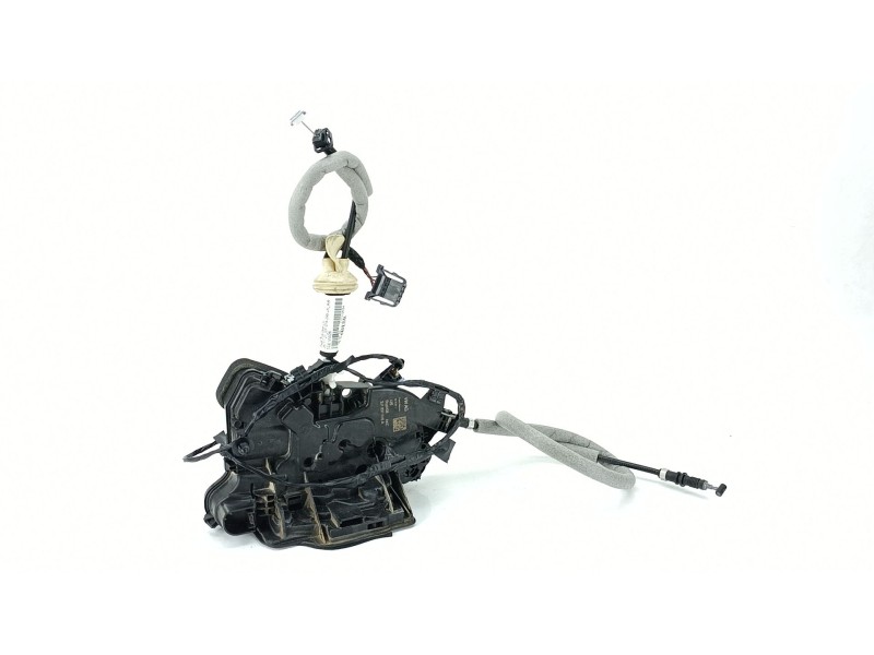 Recambio de cerradura puerta delantera derecha para volkswagen golf viii (cd1, da1) 2.0 tdi referencia OEM IAM 3J1837016A  