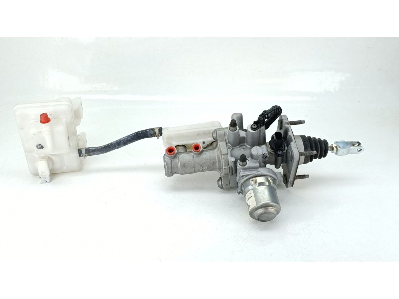 Recambio de bomba freno para nissan nv200 furgoneta e-nv (me0n) referencia OEM IAM 460074FA0A  
