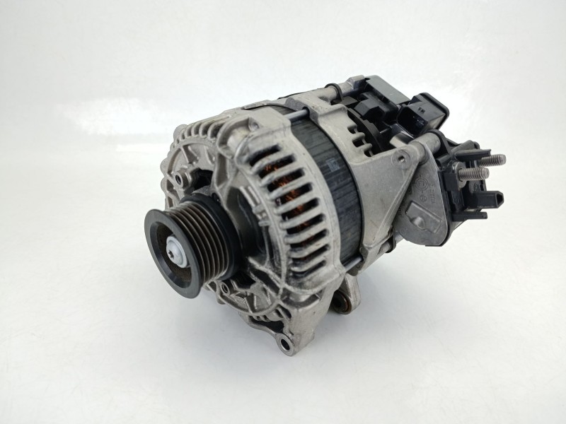 Recambio de alternador para ford focus iv (hn) 1.0 ecoboost mhev referencia OEM IAM 2529548  