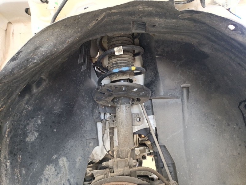 Recambio de amortiguador delantero derecho para peugeot rifter 1.5 bluehdi 100 referencia OEM IAM 9826260680  