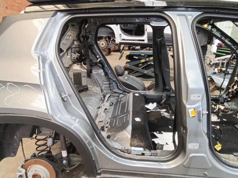 Recambio de gomas contorno puerta para jeep avenger (j2) electric referencia OEM IAM   