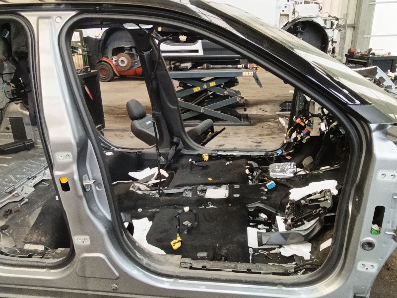 Recambio de gomas contorno puerta para jeep avenger (j2) electric referencia OEM IAM   