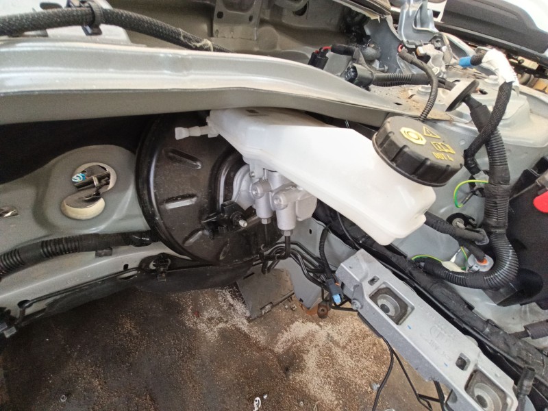 Recambio de bomba freno para jeep avenger (j2) electric referencia OEM IAM 0001643581380  