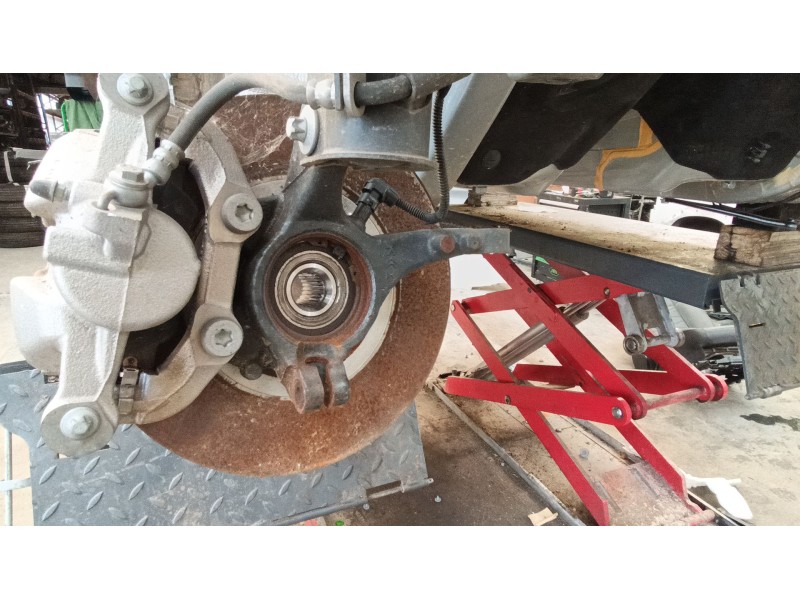 Recambio de mangueta delantera derecha para jeep avenger (j2) electric referencia OEM IAM 0000052235990  