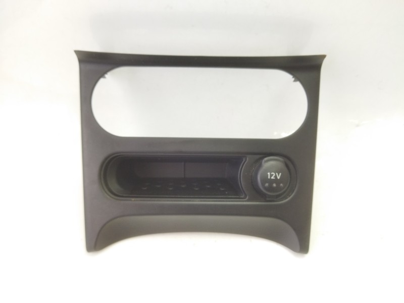 Recambio de embellecedor para nissan qashqai i (j10, nj10) 1.5 dci referencia OEM IAM 27570BR00A  