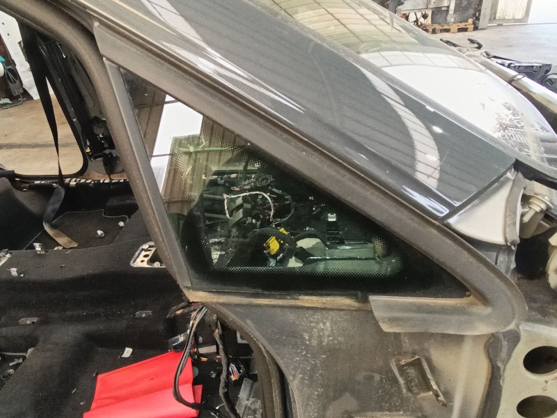 Recambio de luna custodia delantera derecha para volkswagen golf viii (cd1, da1) 2.0 tdi referencia OEM IAM 5H0845412KNVB  